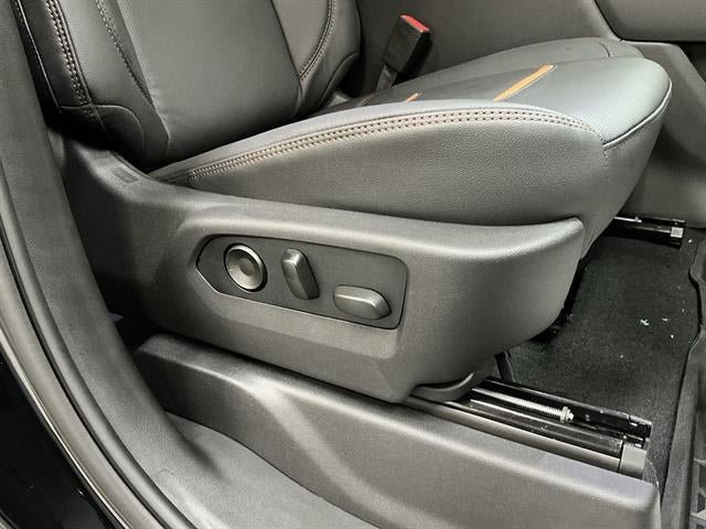 New 2026 GMC Sierra 1500 AT4 w/ AT4 Premium Package AWD/4WD image 42