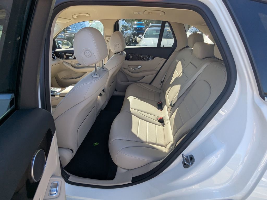 Certified 2021 Mercedes-Benz GLC 300 4MATIC image 24