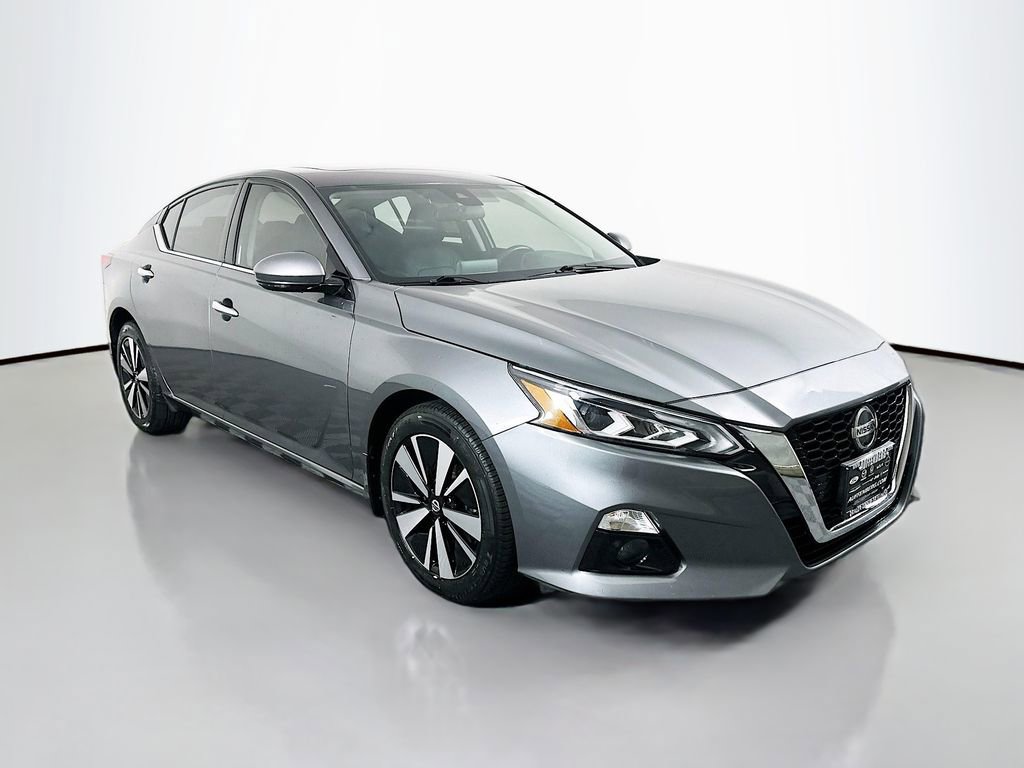 Used 2022 Nissan Altima 2.5 SL video 1