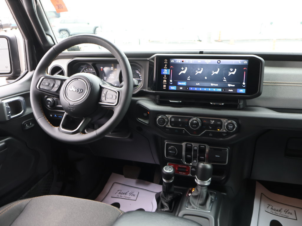 Used 2024 Jeep Wrangler Unlimited AWD/4WD image 13
