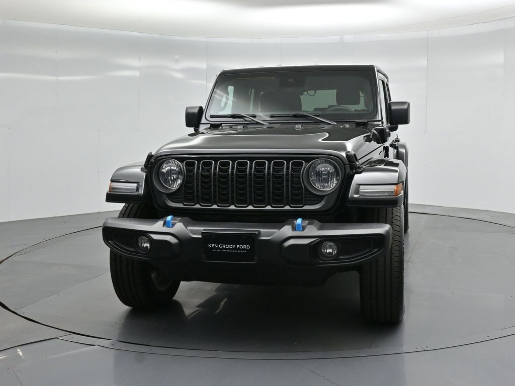 Used 2024 Jeep Wrangler Unlimited AWD/4WD image 54