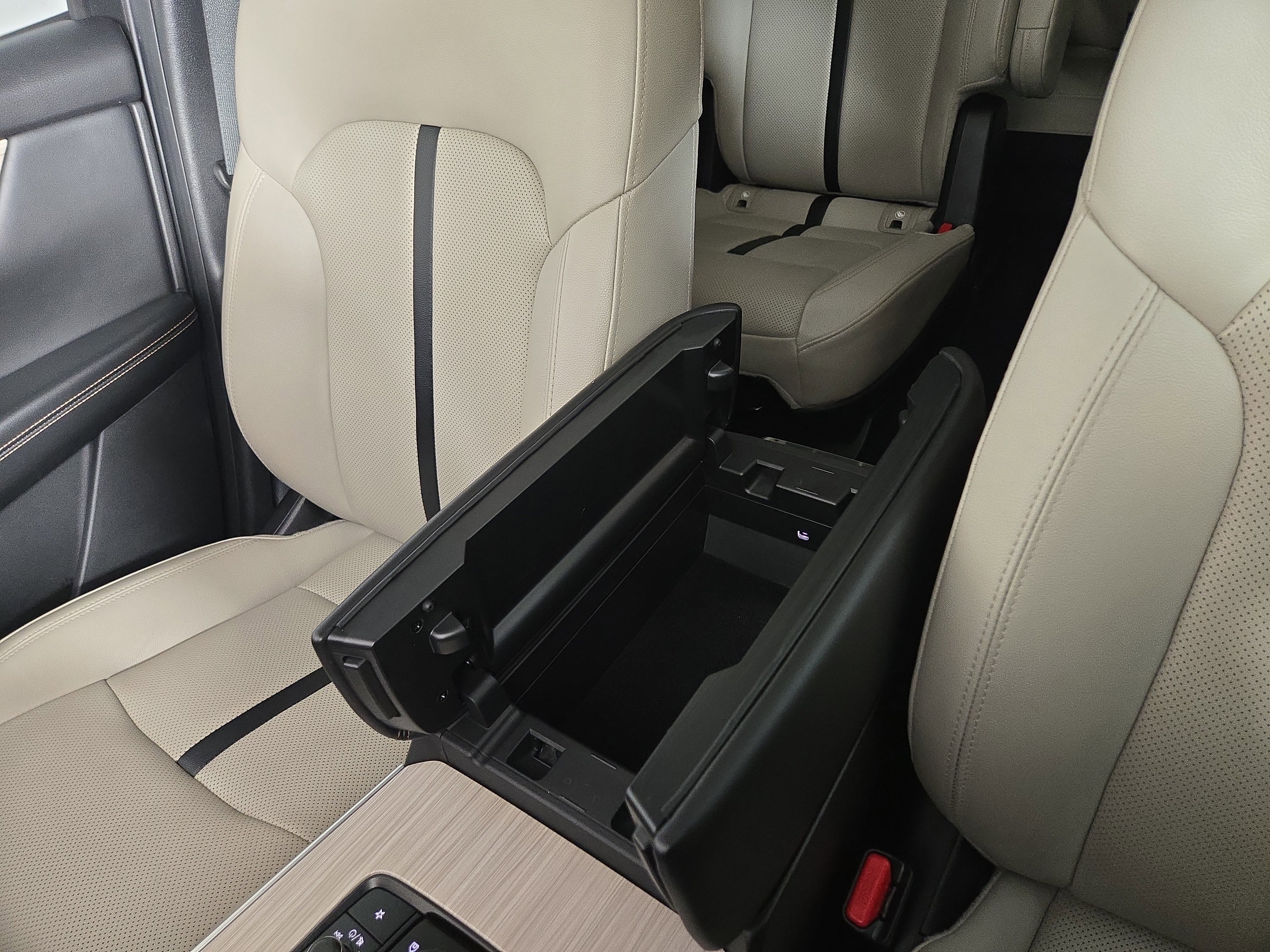 Certified 2024 MAZDA CX-90 3.3 Turbo S image 30