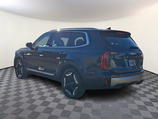 Used 2025 Kia Telluride S image 5