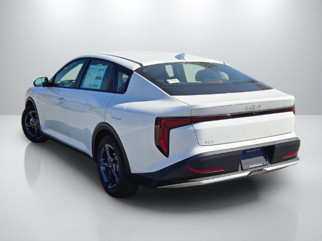 New 2026 Kia K4 FWD image 6