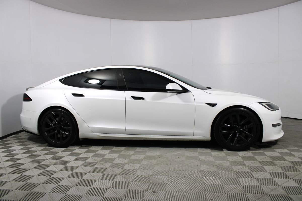 Used 2022 Tesla Model S Plaid AWD/4WD image 37