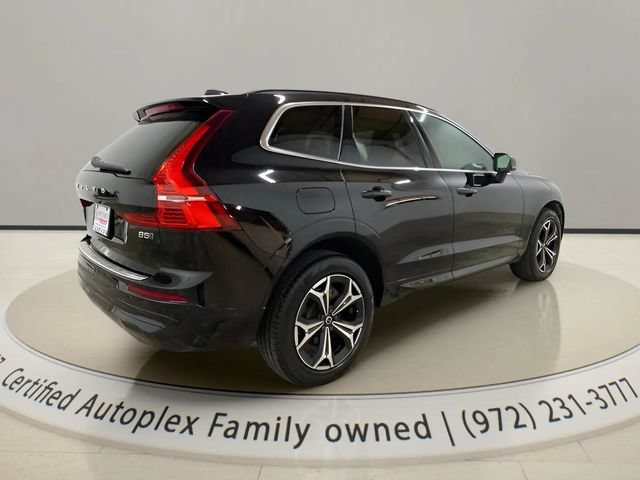 Used 2022 Volvo XC60 B5 Momentum w/ Climate Package AWD/4WD image 5
