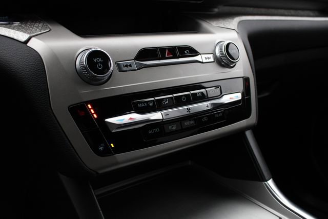 Used 2022 Ford Explorer Timberline image 18