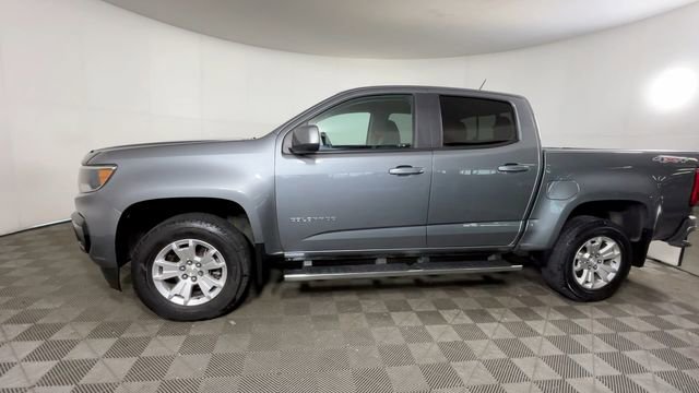 Used 2022 Chevrolet Colorado LT w/ LT Convenience Package AWD/4WD image 13