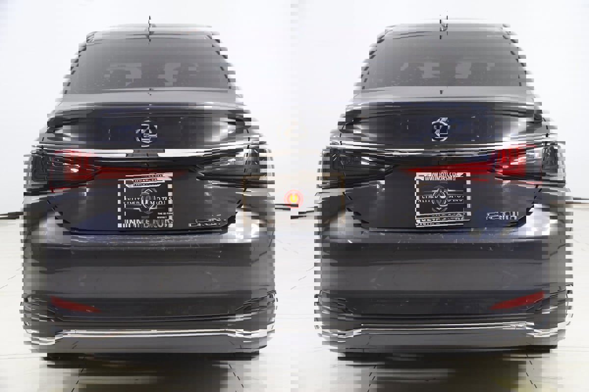 Used 2023 Lexus ES 300h w/ Premium Package image 47