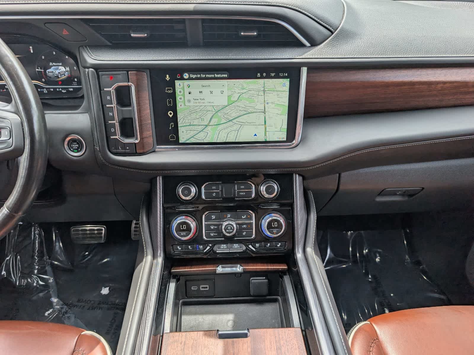 Certified 2024 GMC Yukon Denali Ultimate AWD/4WD image 21