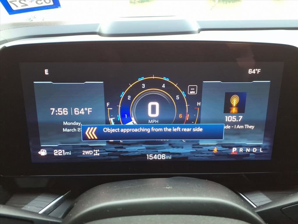 Used 2025 Chevrolet Suburban Premier image 13