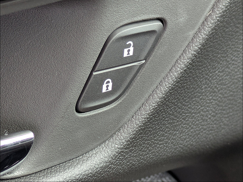 New 2026 Chevrolet TrailBlazer LT w/ Convenience Package FWD image 27