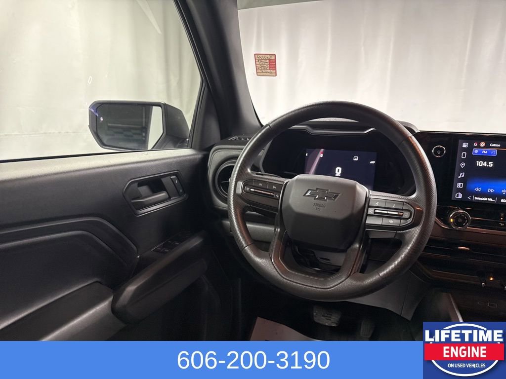 Used 2023 Chevrolet Colorado Trail Boss image 25