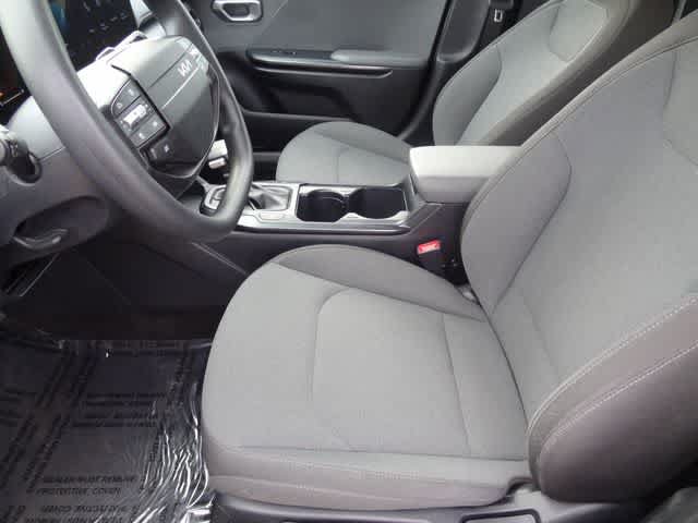 Used 2025 Kia K4 FWD image 6