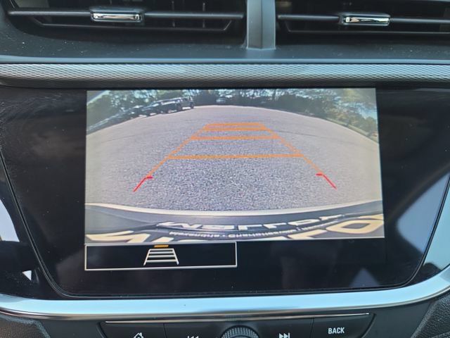 Certified 2021 Buick Encore GX Select AWD/4WD image 28