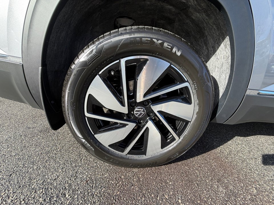 New 2026 Volkswagen Atlas SEL image 23