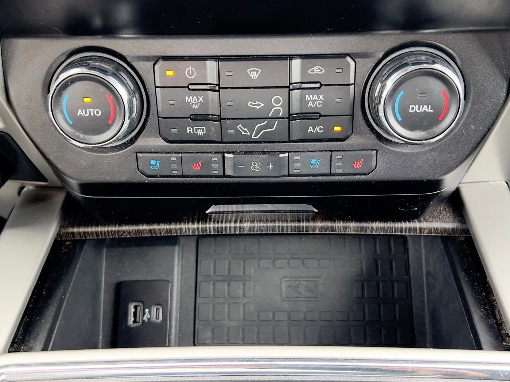 Used 2021 Ford F450 Lariat w/ Lariat Ultimate Package image 37