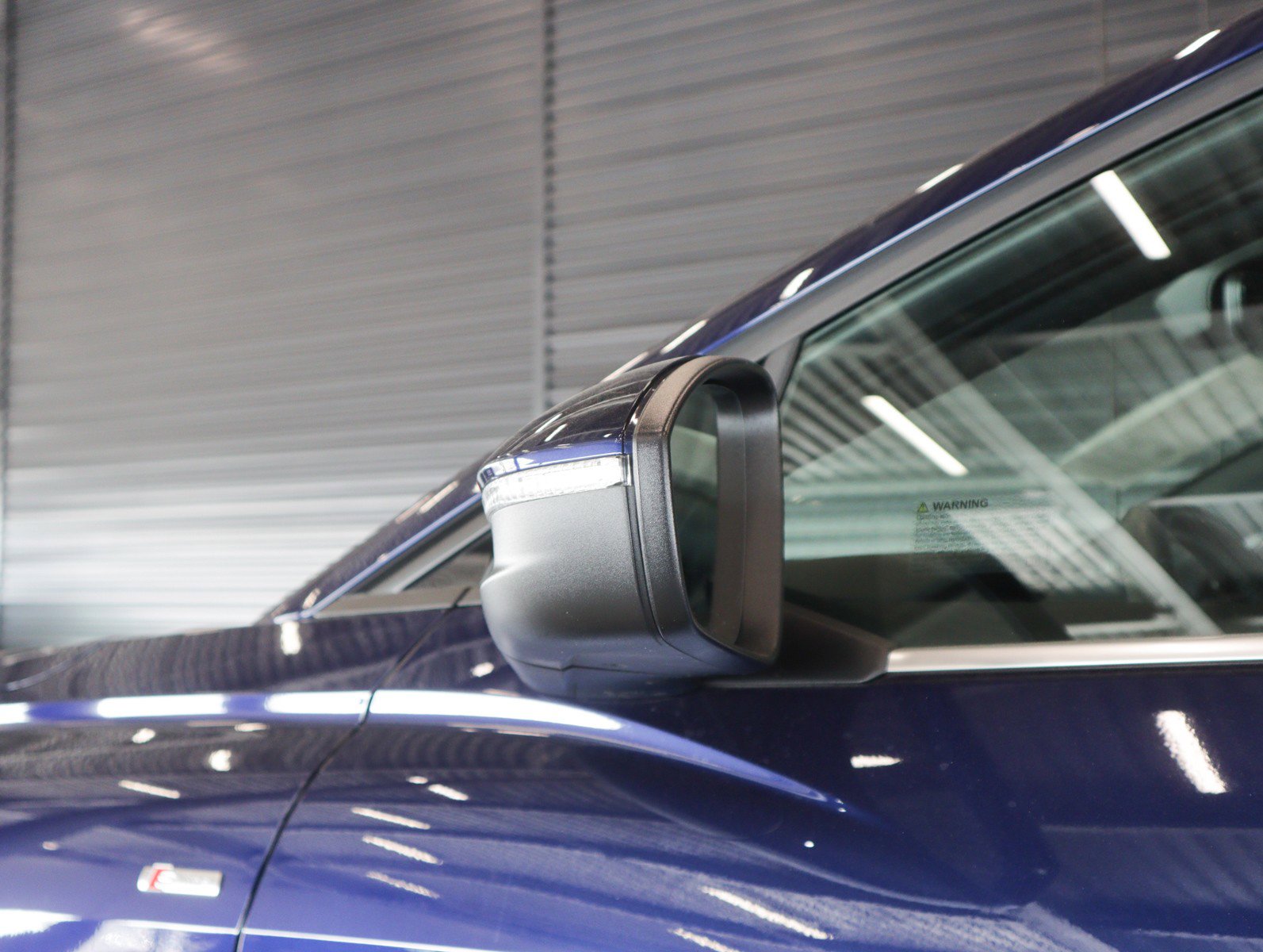 Used 2025 Audi Q4 e-tron Prestige w/ Sport Package image 27