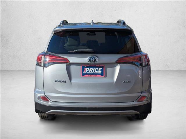 Used 2018 Toyota RAV4 XLE image 6