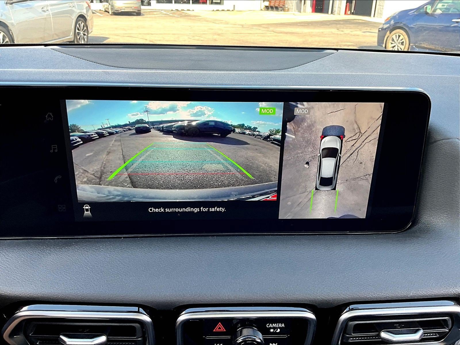 New 2027 Nissan Sentra SR w/ SR Premium Package FWD image 23