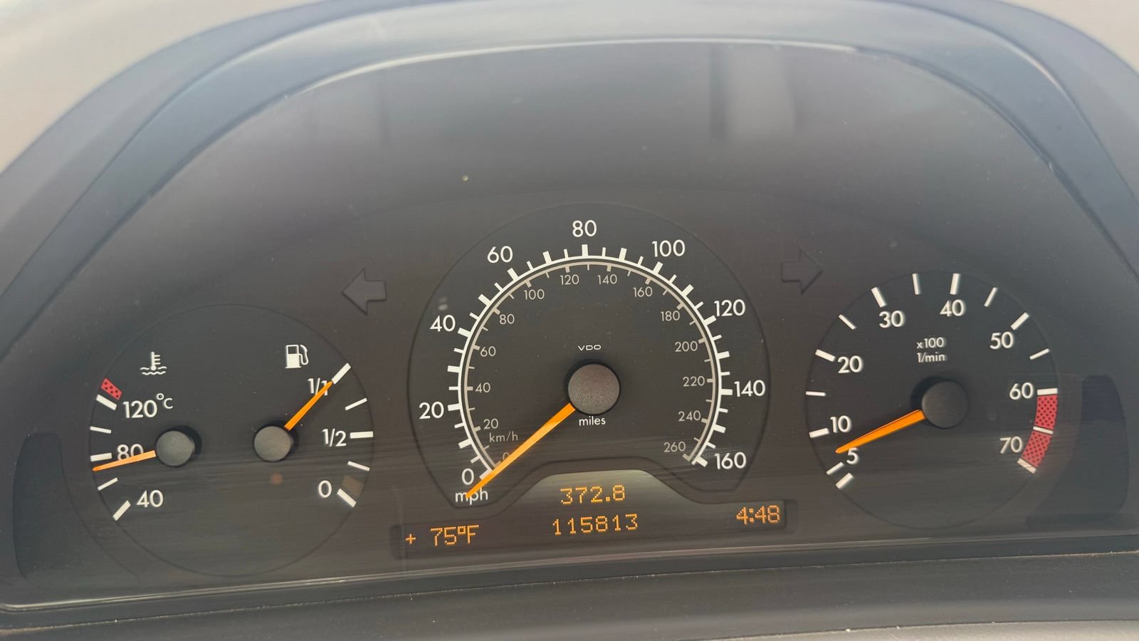 Used 1999 Mercedes-Benz CLK 320 Cabriolet image 24