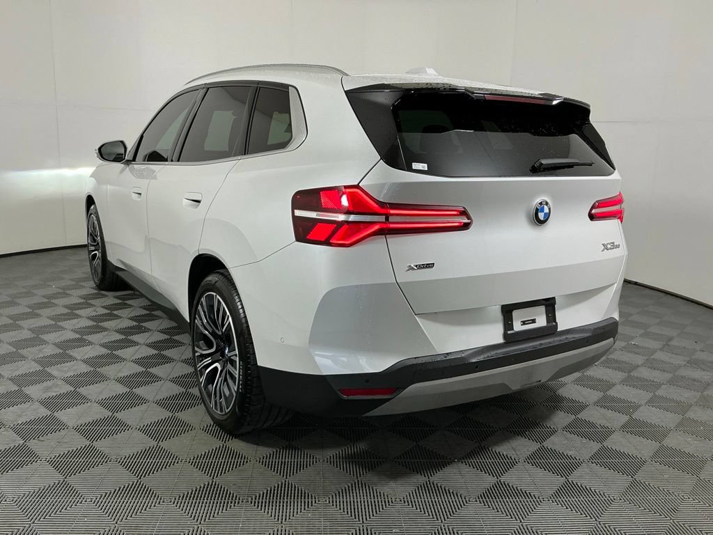 Certified 2025 BMW X3 xDrive30i w/ Premium Package AWD/4WD image 7