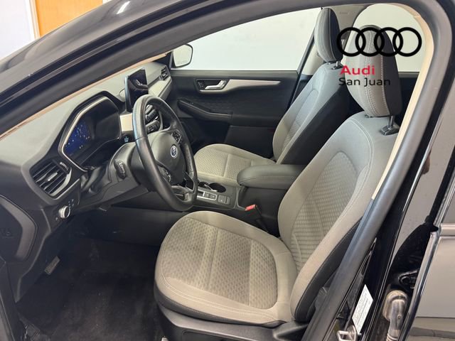 Used 2020 Ford Escape SE Sport image 21