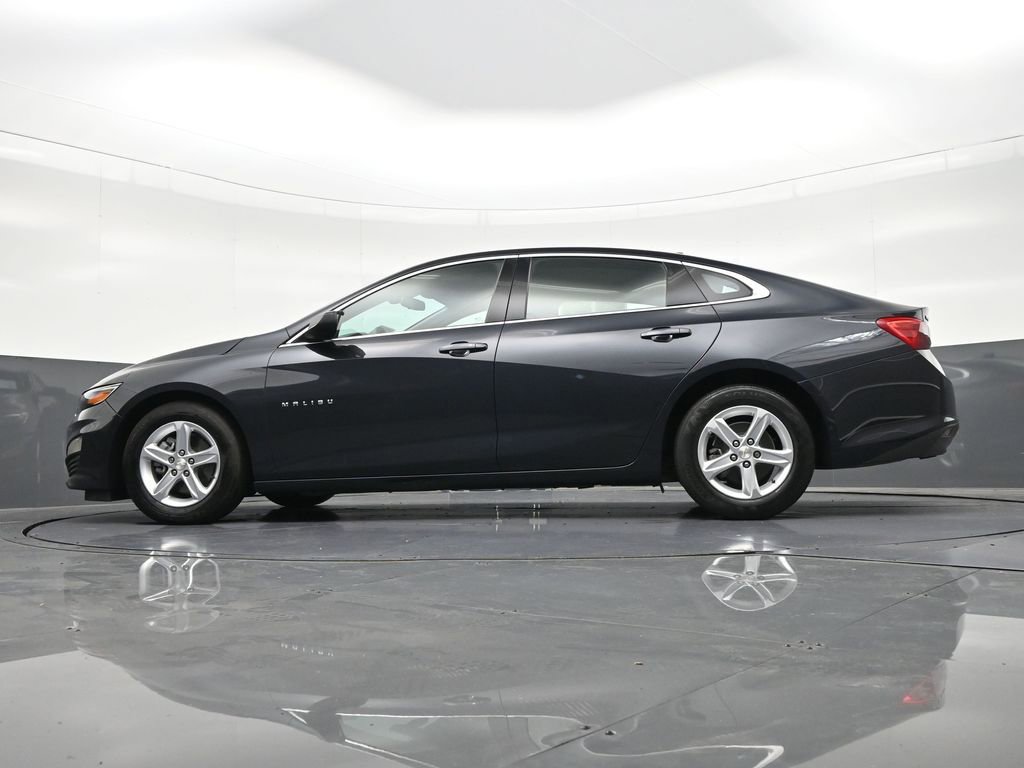 Used 2022 Chevrolet Malibu LS image 24