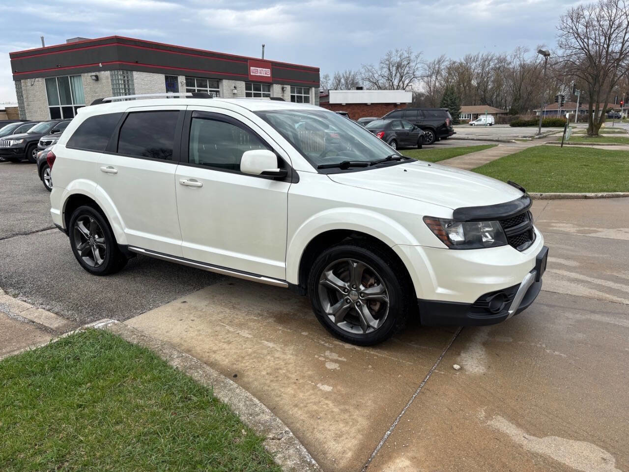 Used 2015 Dodge Journey Crossroad w/ Flexible Seating Group image 2