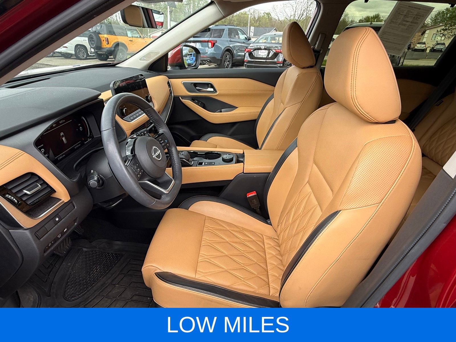 Used 2023 Nissan Rogue Platinum AWD/4WD image 12