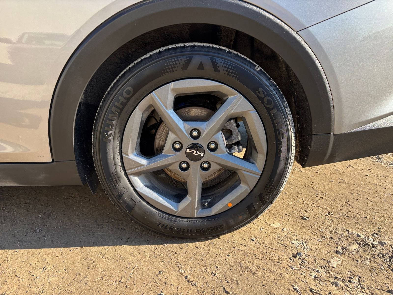 Used 2025 Kia K4 FWD image 30