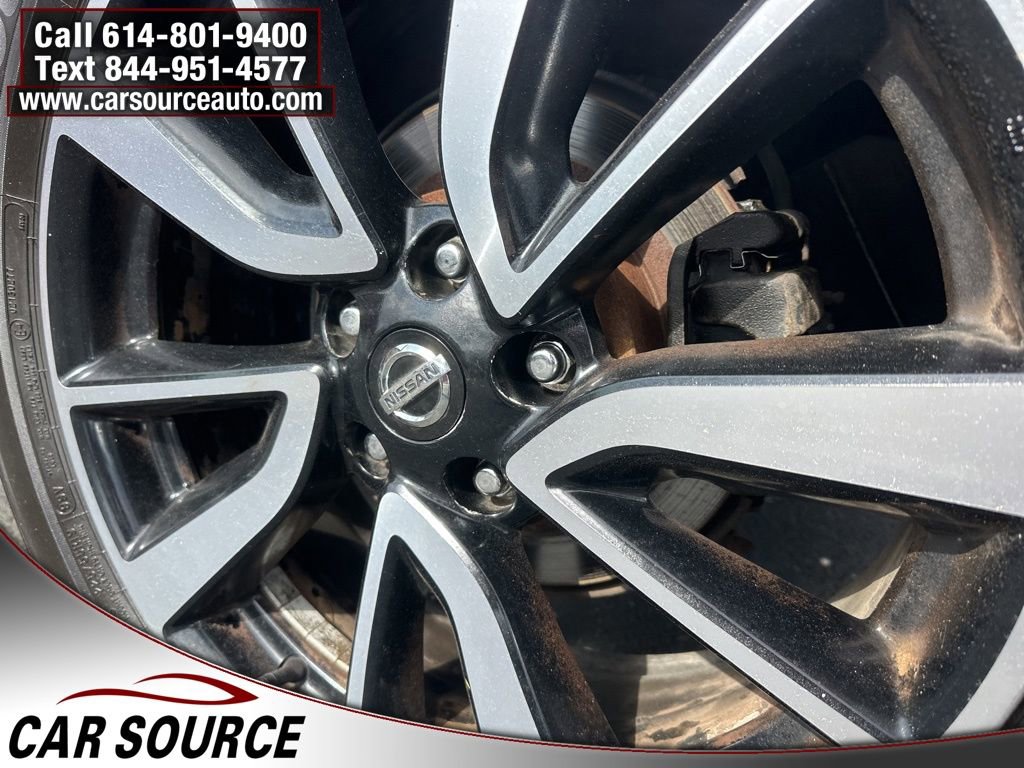 Used 2017 Nissan Rogue SL image 23