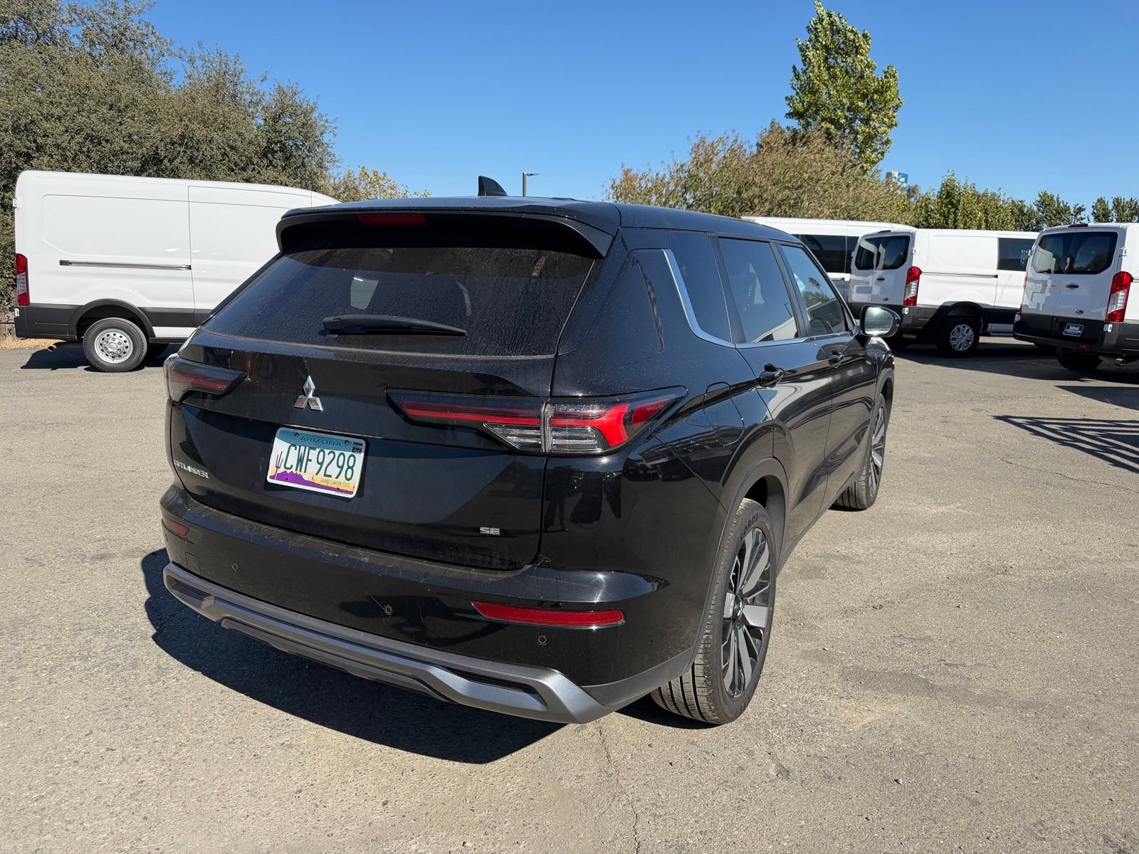 Used 2025 Mitsubishi Outlander SE FWD image 5