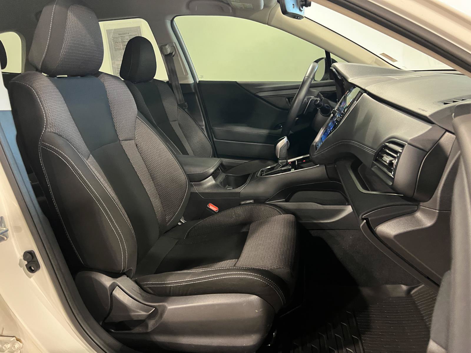 Used 2024 Subaru Outback Premium AWD/4WD image 35