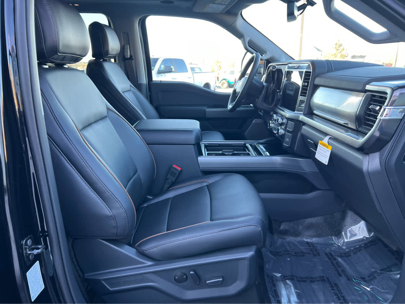 New 2026 Ford F350 Lariat w/ Black Appearance Package AWD/4WD image 17