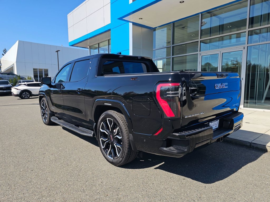 Used 2026 GMC Sierra EV Denali AWD/4WD image 5