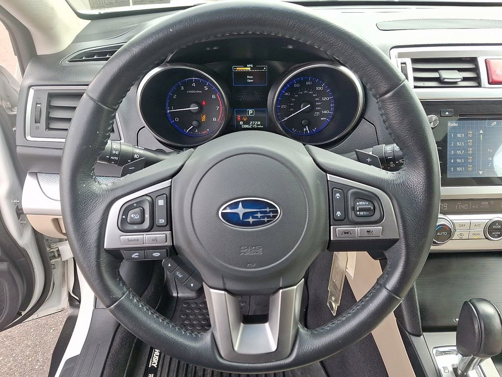 Used 2017 Subaru Outback 2.5i Premium image 19