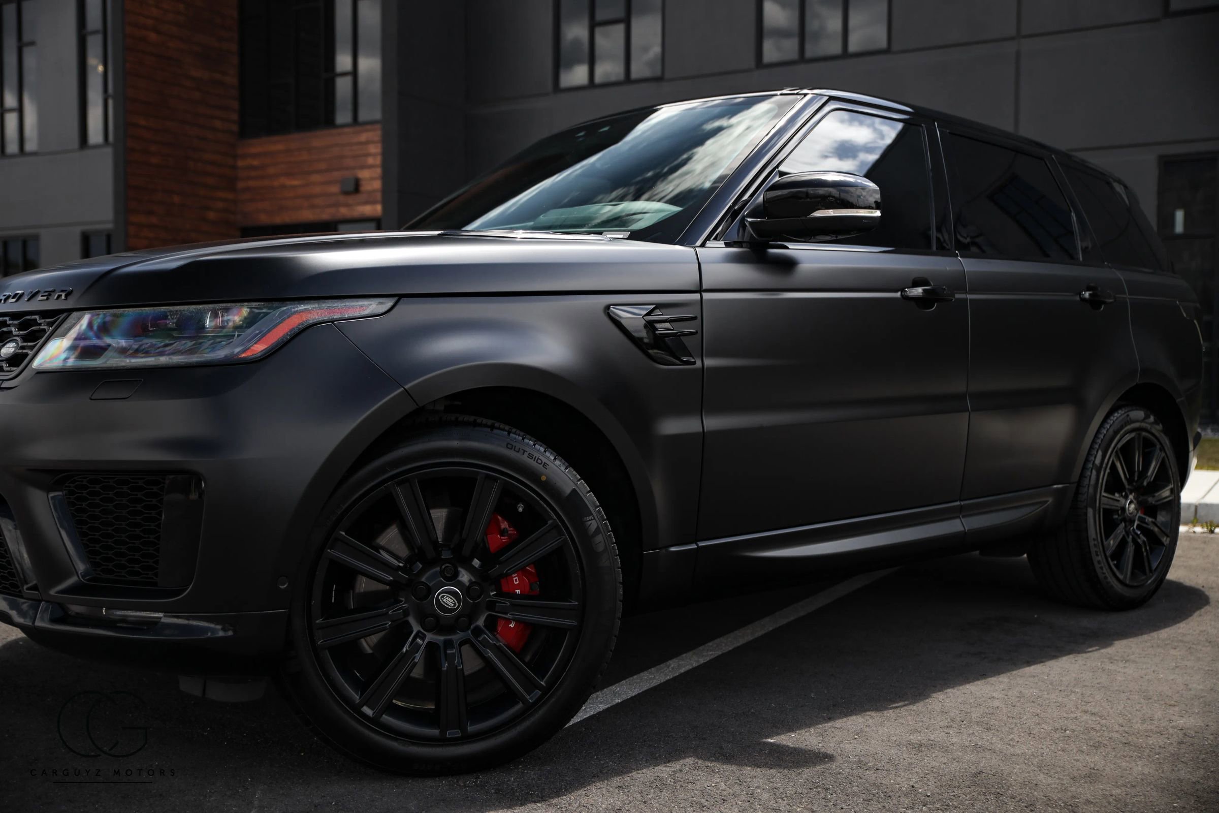 Used 2019 Land Rover Range Rover Sport HSE Dynamic AWD/4WD image 6