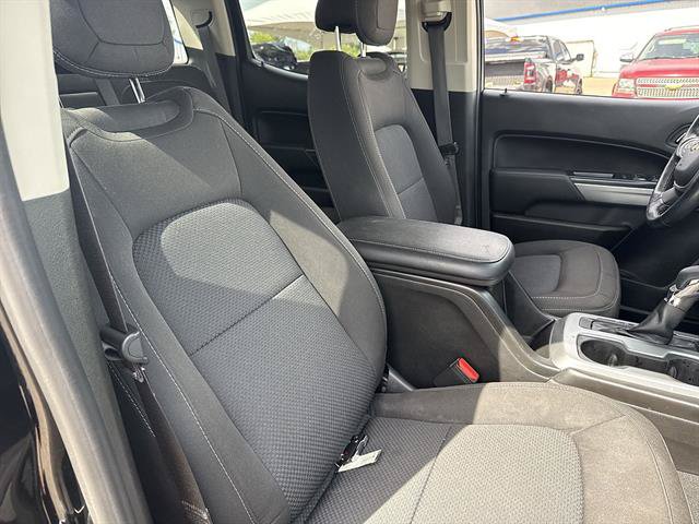 Used 2022 Chevrolet Colorado LT AWD/4WD image 47