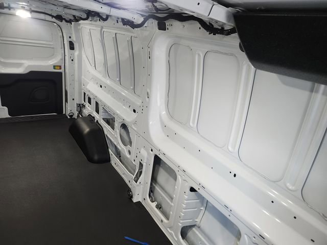 Used 2024 Ford Transit 150 Low Roof AWD image 18