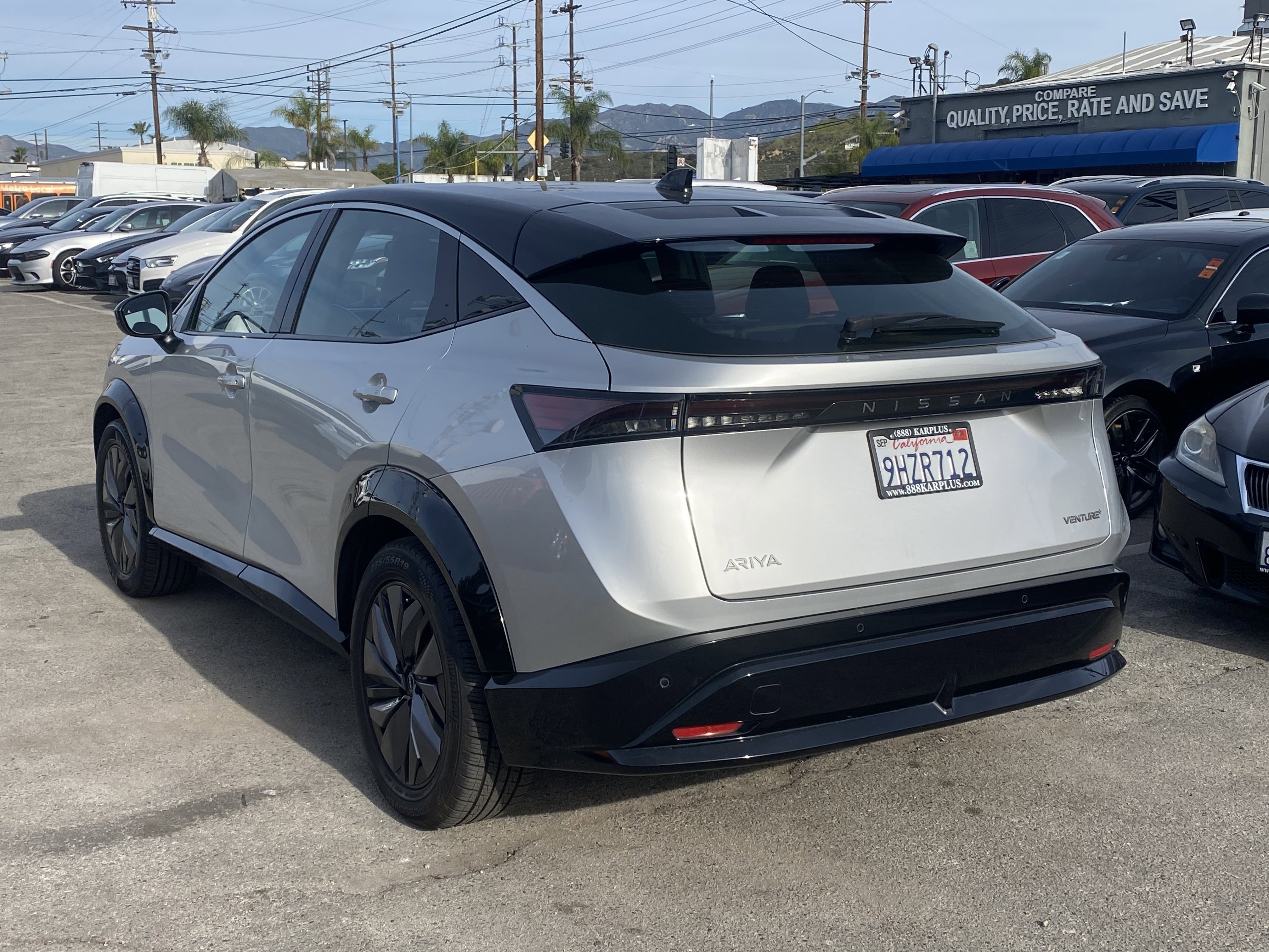 Used 2023 Nissan Ariya FWD image 7