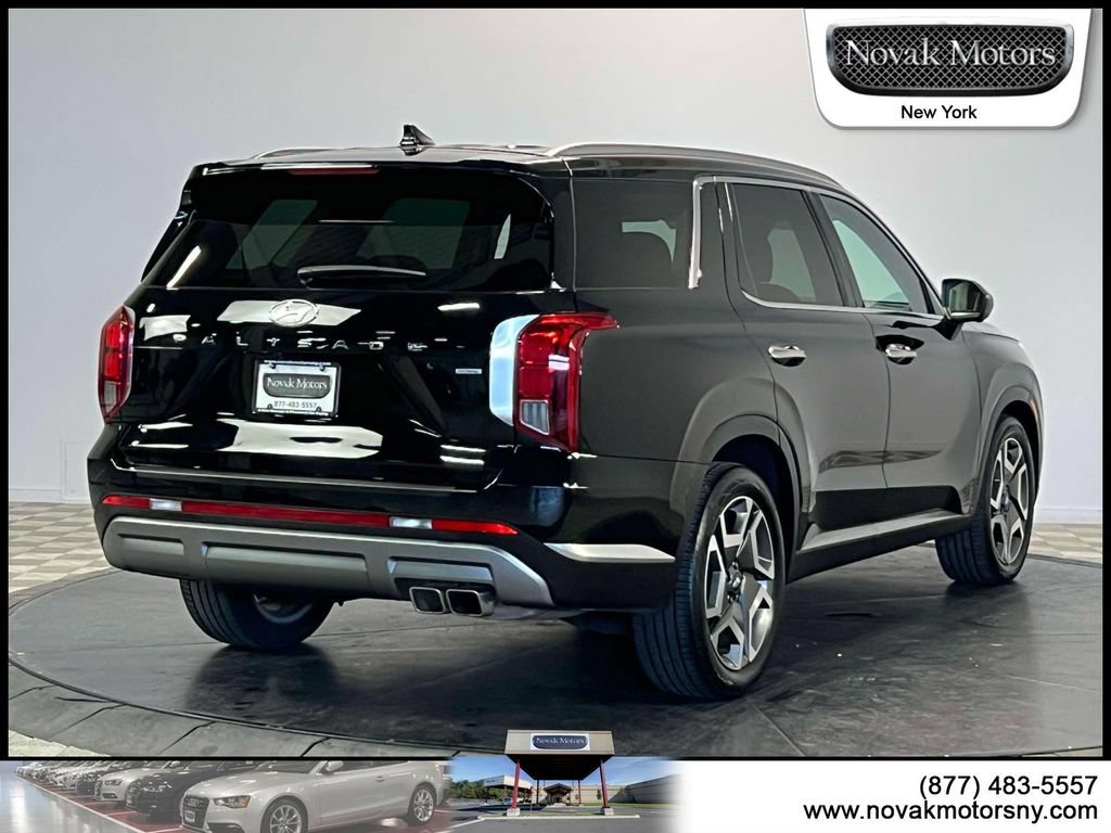 Used 2024 Hyundai Palisade Limited AWD/4WD image 8