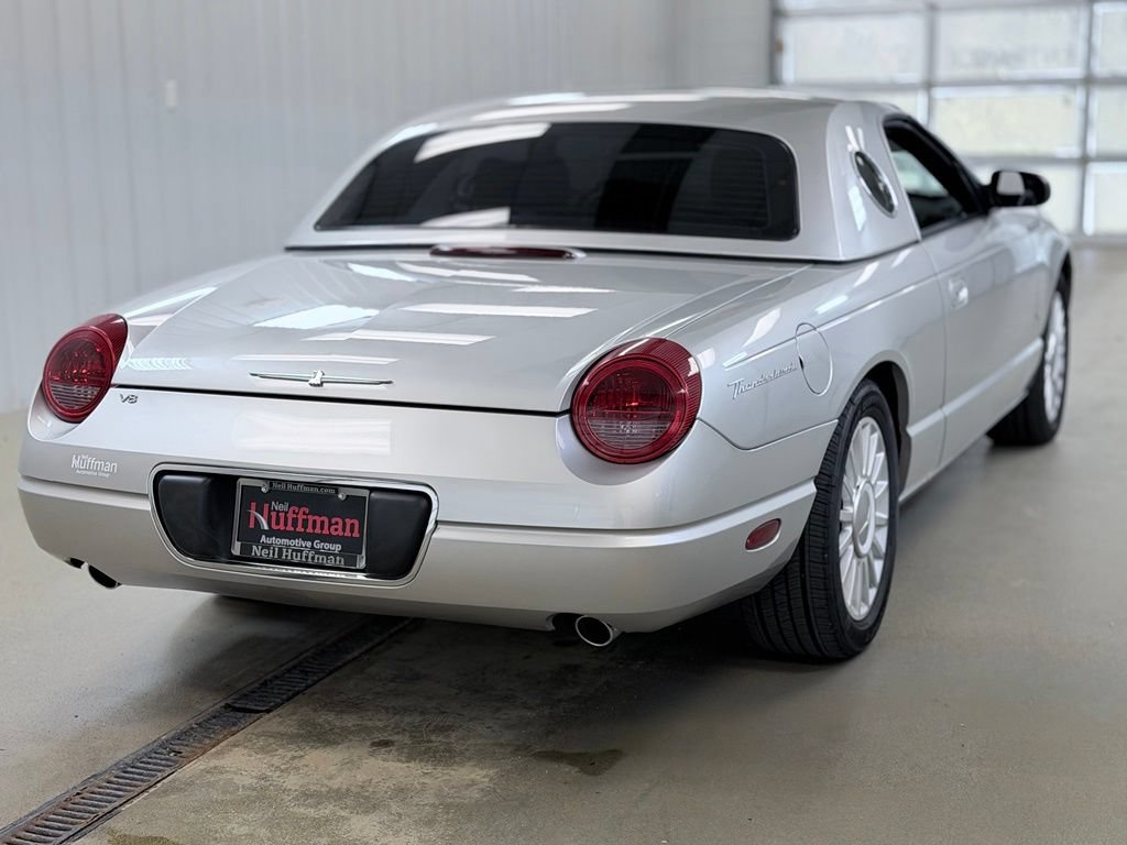 Used 2004 Ford Thunderbird RWD image 4