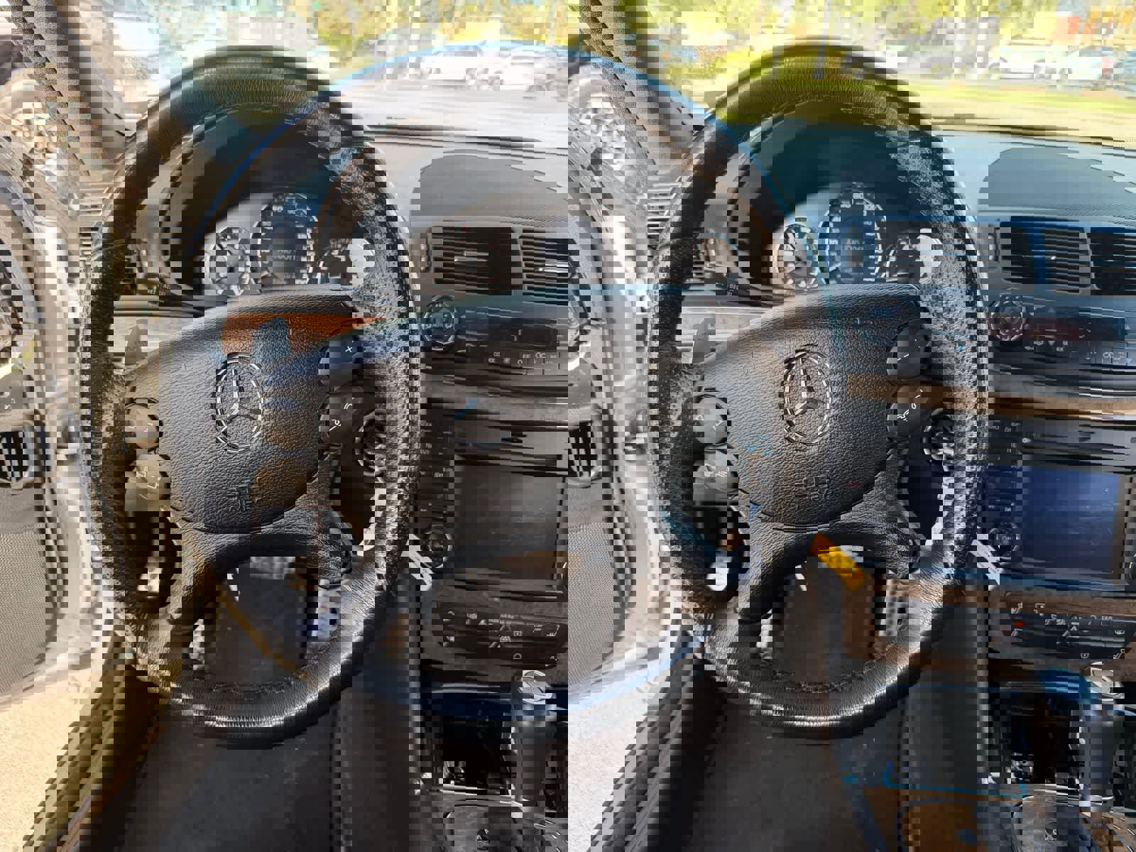 Used 2009 Mercedes-Benz E 63 AMG Sedan image 17