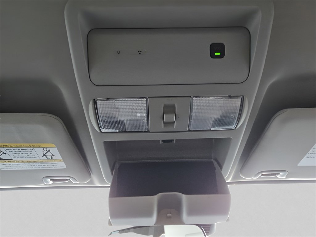 Used 2025 Nissan Frontier S image 31