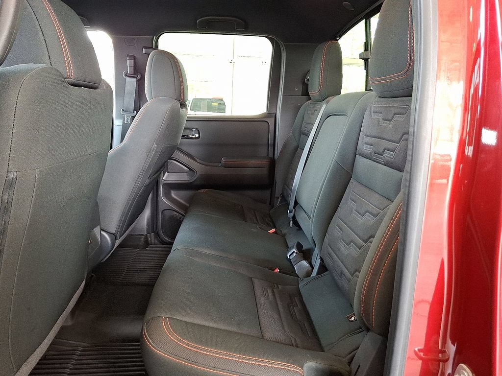 Used 2024 Nissan Frontier PRO-4X w/ Technology Package AWD/4WD image 13