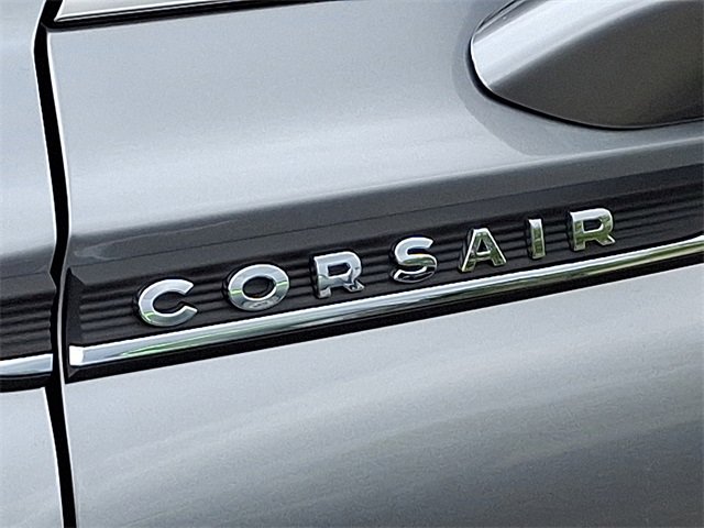 Used 2021 Lincoln Corsair AWD w/ Premium Package image 32
