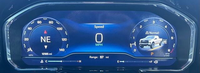 Used 2025 Chevrolet Silverado 1500 LT Trail Boss w/ Convenience Package II image 15