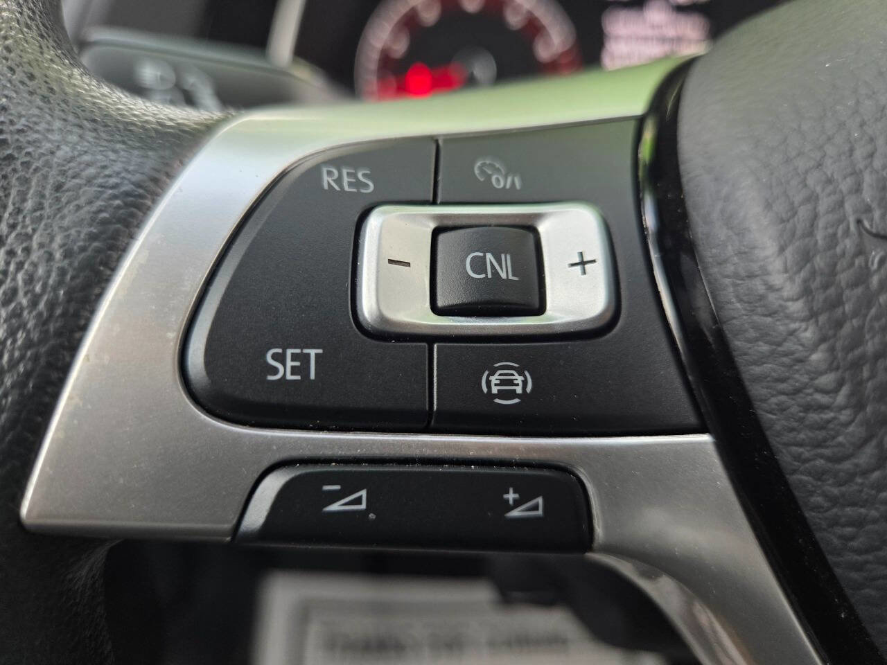 Used 2020 Volkswagen Jetta S image 35