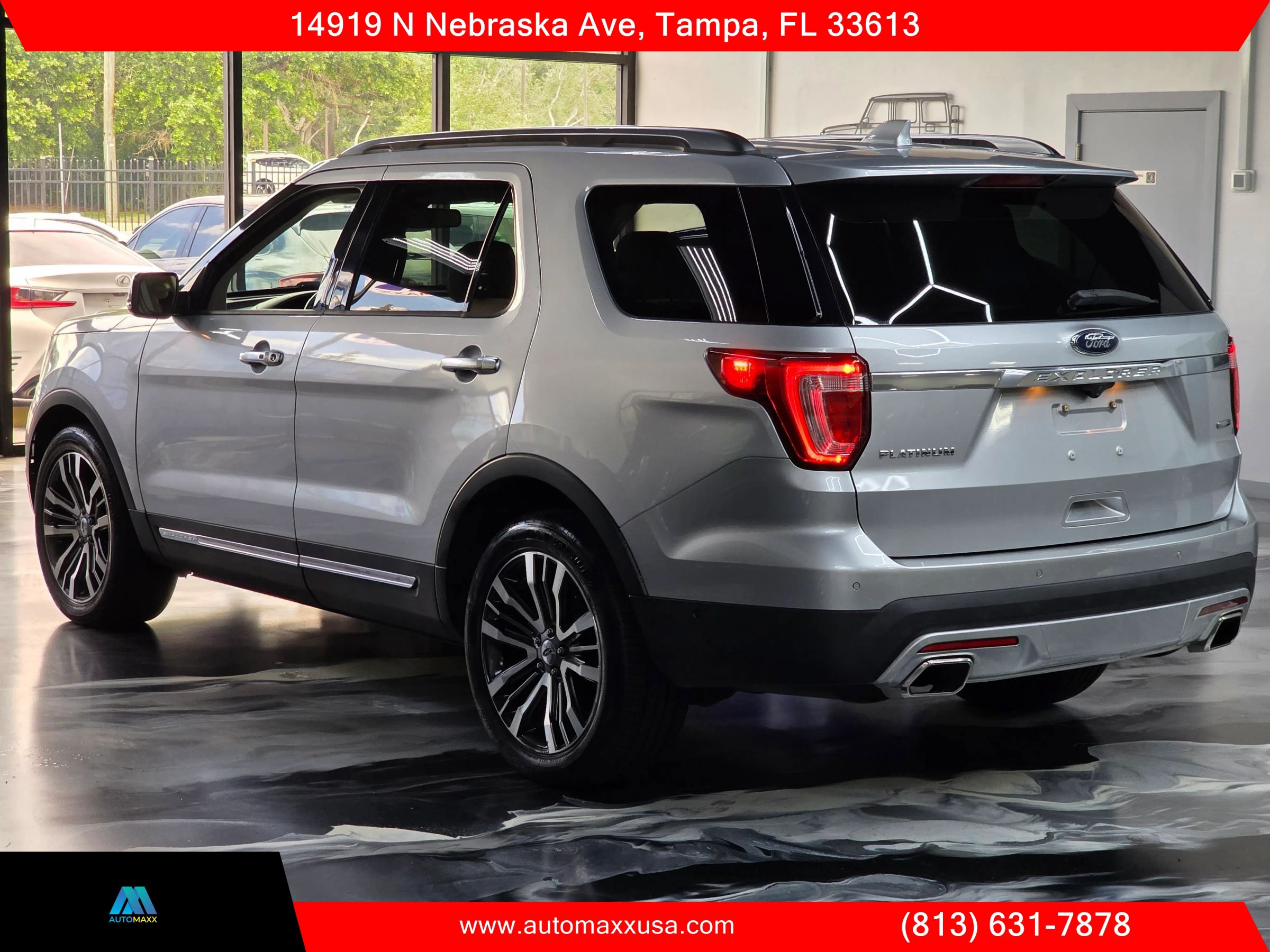 Used 2017 Ford Explorer Platinum AWD/4WD image 9